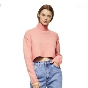 🌸 Zara Cropped Turtleneck Sweater – Alpaca Blend – Size Small